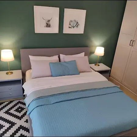 Tinelinn Borik * Zadar