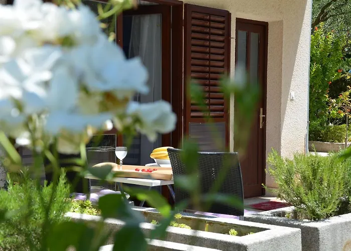 Tinelinn Borik Apartamento *